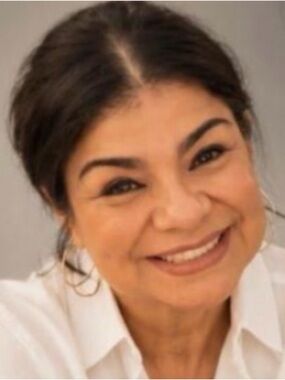 Meet Your Posher, Cristina! 👠👗💍👜
